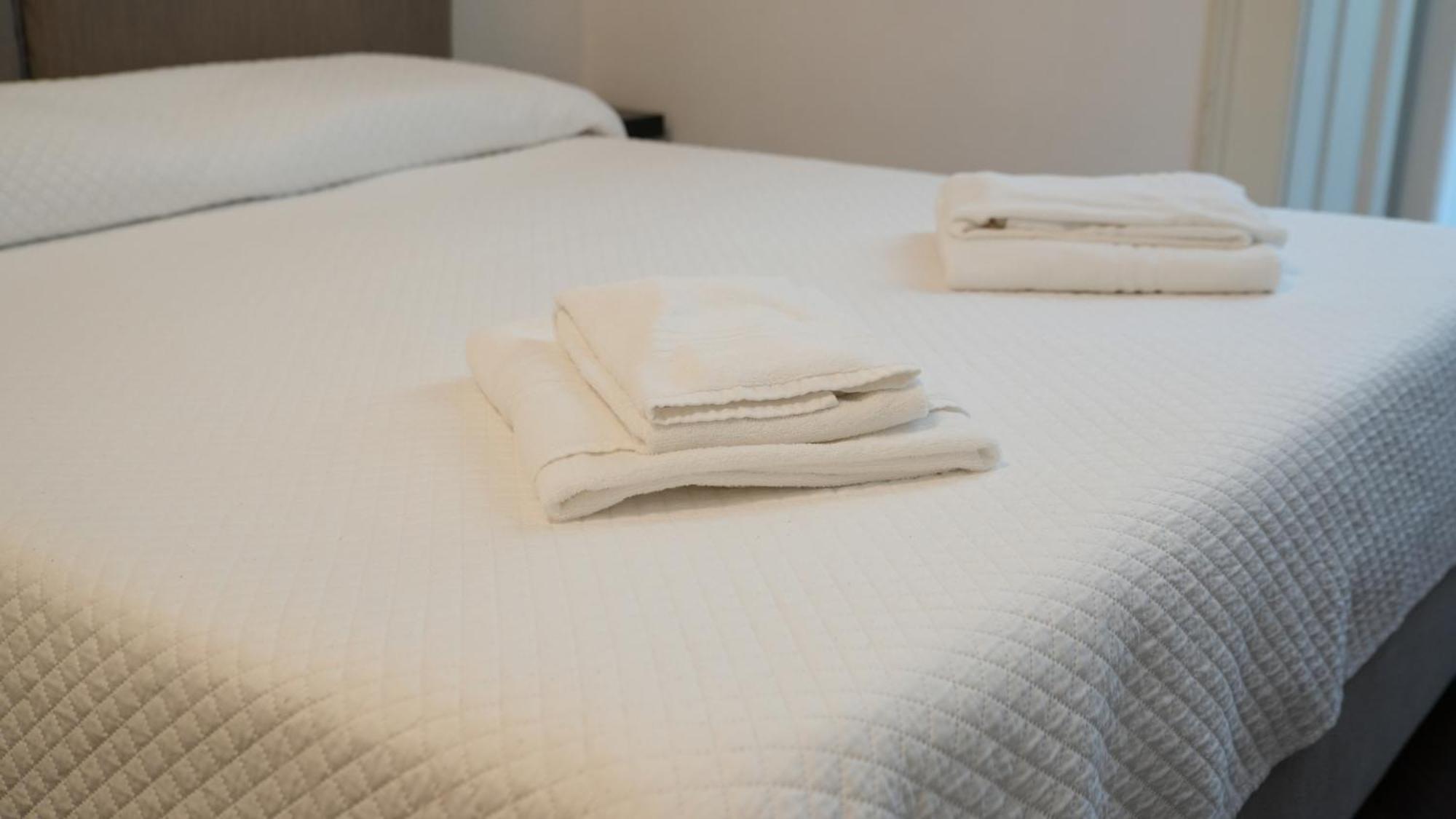Luca Giordano 142 B&B Napoli Ngoại thất bức ảnh